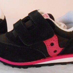 Saucony Girls Baby Jazz Double Hook & Loop Pink & Black Suede Mesh Sneakers 4M